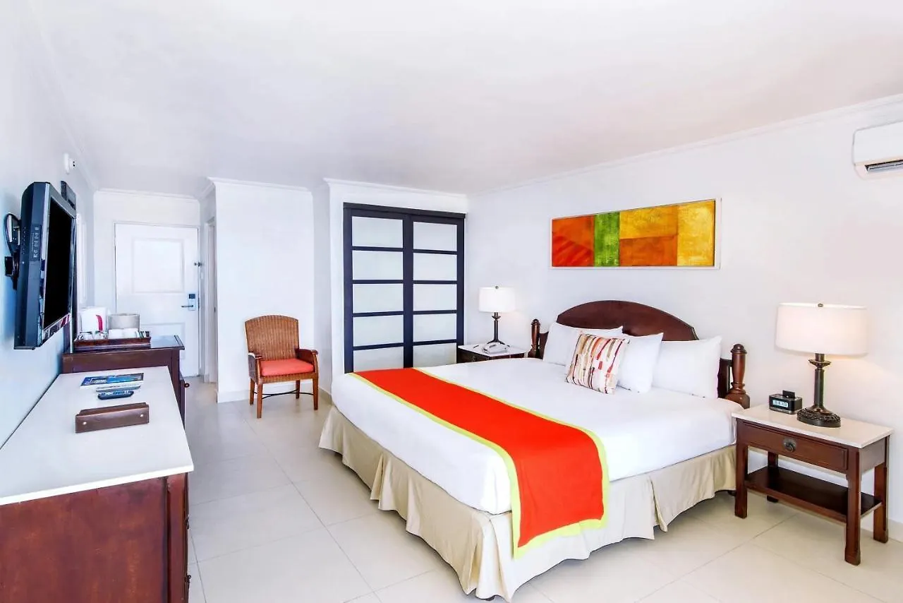 Sunset Beach Resort, Spa & Waterpark Montego Bay