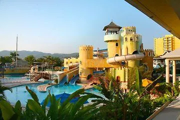 Sunset Beach Resort, Spa & Waterpark Montego Bay 3*,  Giamaica