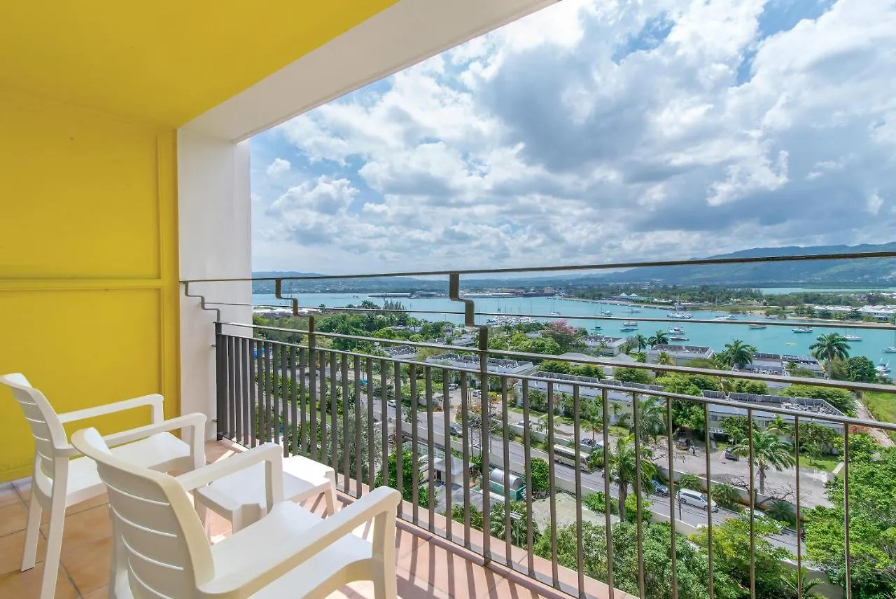 Sunset Beach Resort, Spa & Waterpark Montego Bay